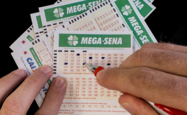 Mega-Sena pode pagar R$ 23 milhões hoje