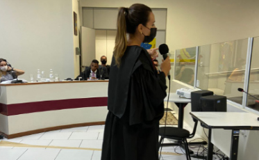 Homem é condenado a 16 anos de prisão por morte de mulher por asfixia