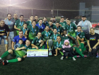 Equipes comemoram a vitória na final do Campeonato de Futebol 7 Sintético