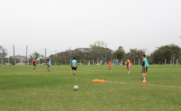 FME abre mais três núcleos da escolinha de futebol em Içara