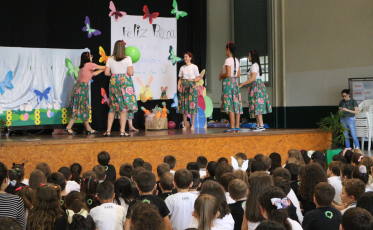 Celebração de Páscoa enaltece gratidão e respeito no Colégio Satc