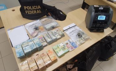 PF segue contando dinheiro de fraude bilionária aplicada a partir do Sul de SC (VÍDEO)