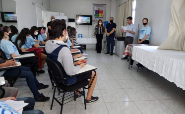 Programa de Iniciação ao Trabalho vai abrir inscrições para jovens do bairro Esplanada
