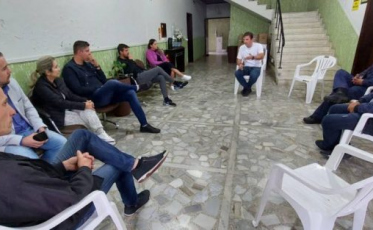 Morro da Fumaça: Prefeito discute ações devido à previsão de chuvas fortes