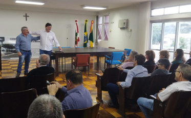 Prefeito de Turvo entra em férias e transmite cargo ao vice