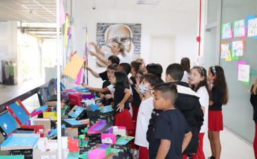 Abril Literário: Alunos do Colégio Unesc expõem trabalhos