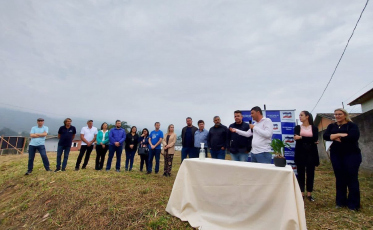 Siderópolis: ordem de serviço para construção de nova creche é assinada