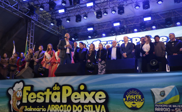Inicia oficialmente a 29ª Festa do Peixe em Balneário Arroio do Silva