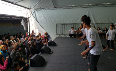 Apresentações culturais encantam o público na 29ª Festa do Peixe