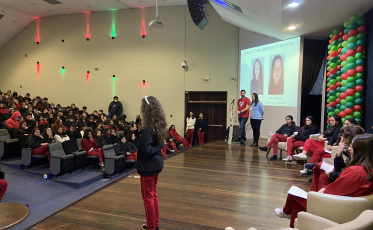 Por meio do Grêmio Estudantil, alunos do Colégio Unesc se aproximam da política