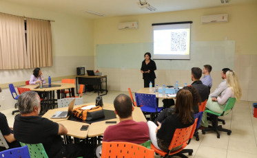 Acadêmicos de Administração apresentam Desafio ESG