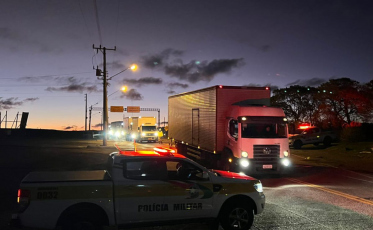 Serra do Rio do Rastro está liberada para o tráfego após queda de barreira