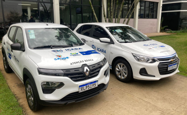 Governo de Içara adquire mais dois veículos