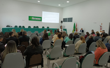 Pauta integra administrações para tratar sobre a educação básica na Amesc