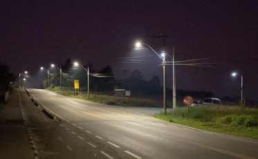 Iluminação pública de Içara passa por primeira etapa de modernização