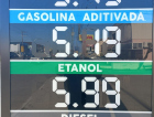 Gasolina comum já é encontrada a R$ 5,19 por litro em Içara