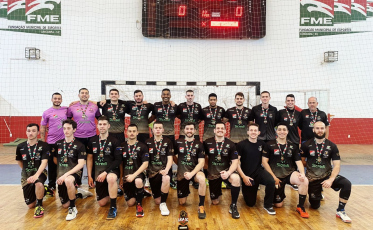Equipe de Criciúma é campeã invicta da Extraliga SC de Handebol