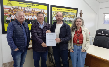 Unesc finaliza estudo sobre incidência de animais no Estádio Heriberto Hülse