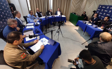 Relembre os principais momentos do debate promovido pela Rádio Som Maior (VÍDEOS)