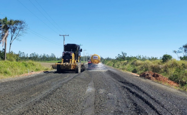 Avenida dos Trilhos receberá asfalto no próximo mês