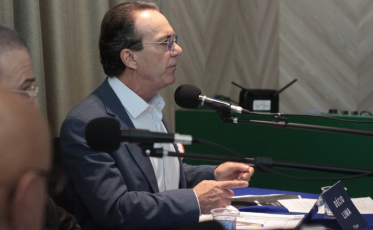 Décio Lima quer reduzir imposto da carne para o consumidor