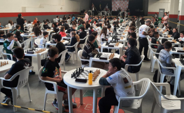 Atletas criciumenses conquistam segunda colocação no Catarinense de Xadrez Rápido