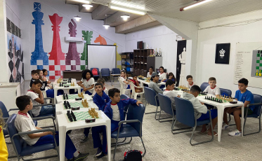 Enxadristas dos núcleos de iniciação da FME participam do II Internúcleos de Xadrez