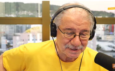 Nassif de olho na Copa: Comentarista recebe Pedro Ernesto em live