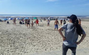 Balneário Arroio do Silva: Sábado e domingo tem Ginástica na Praia 