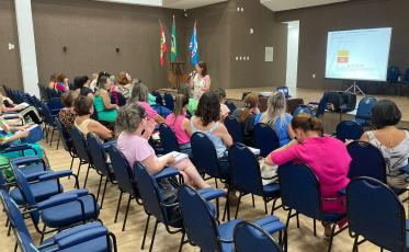 Educação de Içara realiza formação de gestores das unidades de ensino