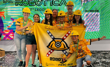 Equipe da Escola S de Criciúma classificada para o Campeonato Nacional de Robótica