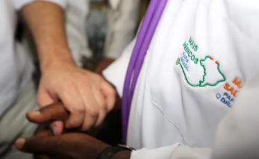 Mais Médicos: Vereadora questiona interesse de Criciúma em participação no programa