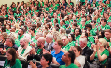 Defesa das Comunitárias ganha força nesta segunda-feira em Criciúma