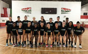 Handebol feminino adulto de Criciúma estreia na abertura do Estadual