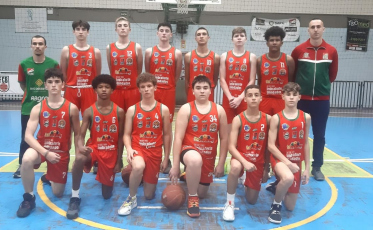 Basquete masculino de Criciúma vence Balneário Camboriú no Estadual Sub-15