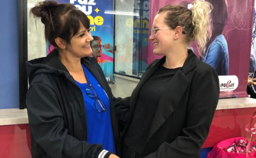 Amor em dose dupla: mãe e filha cursam juntas Enfermagem e dividem conhecimento