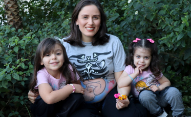 Unesc promove momento especial com pintura gestacional 