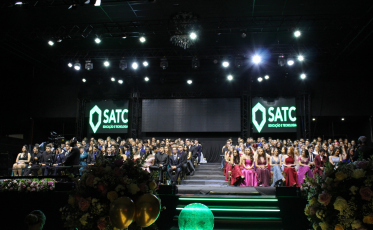 Colégio Satc forma novos profissionais nesta sexta-feira 