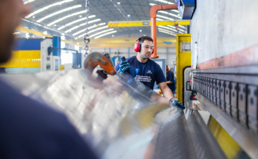 Librelato, em parceria com o Senai, abre oportunidades para vagas de Aprendizagem Industrial
