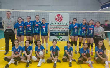 Vôlei de Forquilhinha conquista etapa do Campeonato Estadual