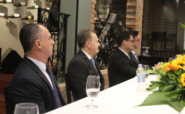 Nova diretoria da Regional Médica da Zona Carbonífera toma posse em Criciúma