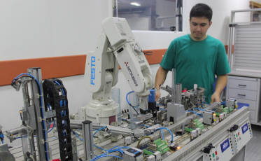 Cursos de qualificação profissional: uma porta aberta para o mercado de trabalho