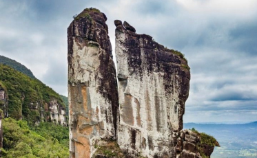 Recordista mundial de highline encara desafio em Treviso