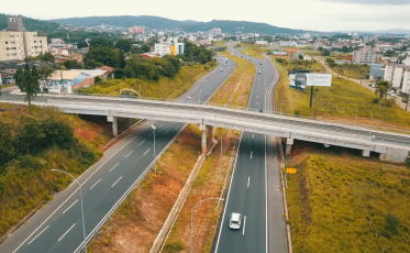 Viaduto sobre a Via Rápida é inaugurado em Criciúma