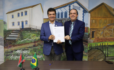 Presidente da Câmara de Vereadores assume como prefeito interino de Criciúma
