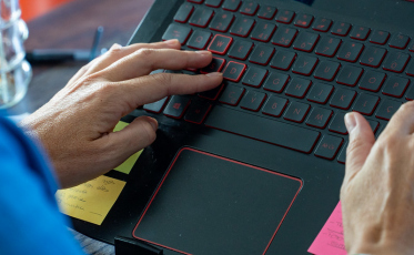 Fapesc e Ciasc abrem vagas para bolsistas pesquisadores atuarem em processos de inovação