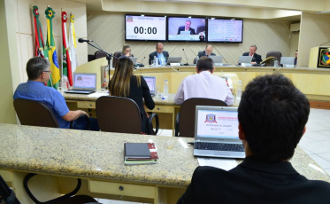 Orçamento e emendas são aprovadas