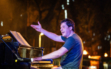 Orquestra Brasileira apresenta Concerto de Natal em Criciúma nesta sexta (29) na praça Nereu Ramos