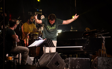 Orquestra Brasileira apresenta Concerto de Natal em Criciúma; espetáculo terá projeção mapeada na praça Nereu Ramos