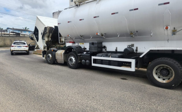 Vazamento de óleo diesel exige atenção em ruas de Criciúma